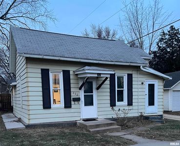 262 17th Ave N, Clinton, IA, 52732