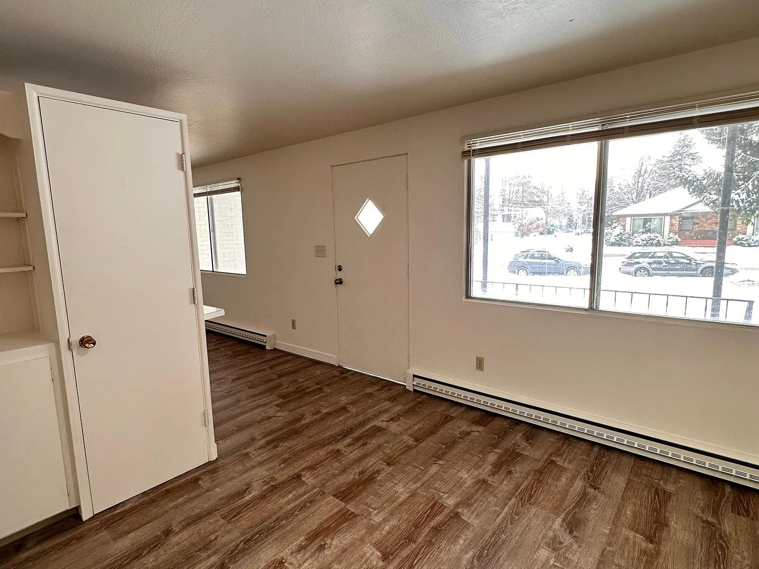 2 bed, 840 sqft, $1,450 — Photo 2