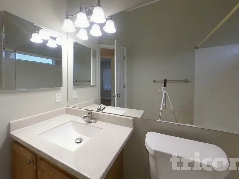 8195 Radcliff Dr — Photo 15