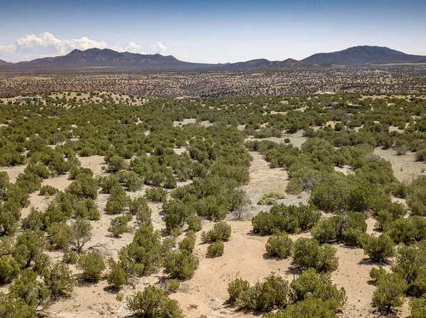 24 Camino Real, Sandia Park, NM 87047