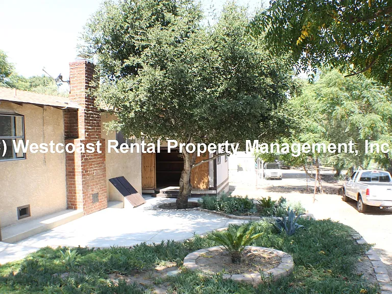 6360 Pacific Ridge Rd — Photo 18