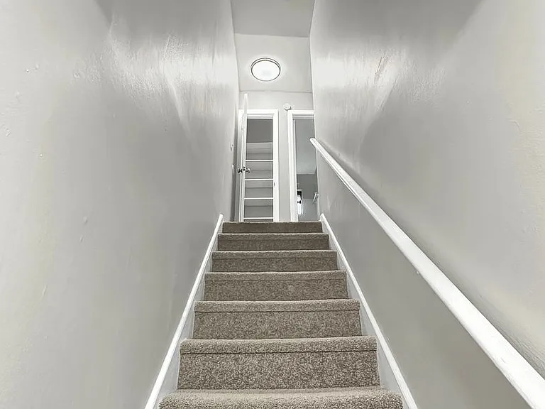 Maple Lakes Townhomes — Photo 21