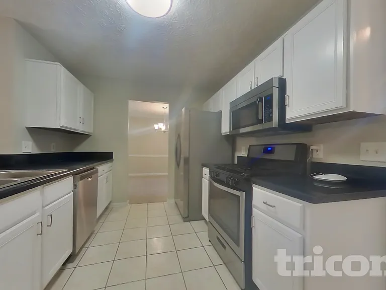 1101 Tuscany Cir SW — Photo 5