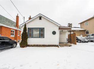 124 Whitney Ave, Hamilton, ON