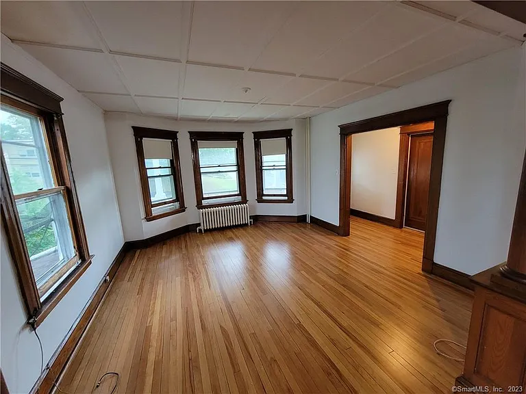 393 Highland Ave #2 — Photo 4