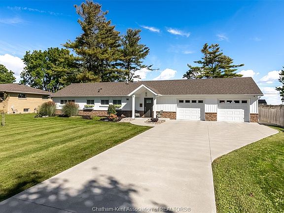 3rd image of 34 Briar Hill Rd