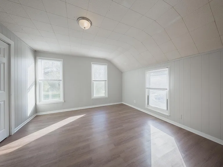 840 Pottawatomie St — Photo 13