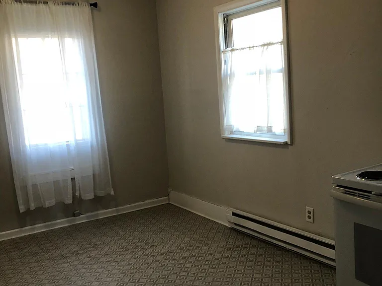 10484 Bayard Rd #5 — Photo 3