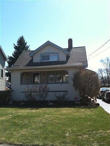 1st image of 119 Beechwood Dr