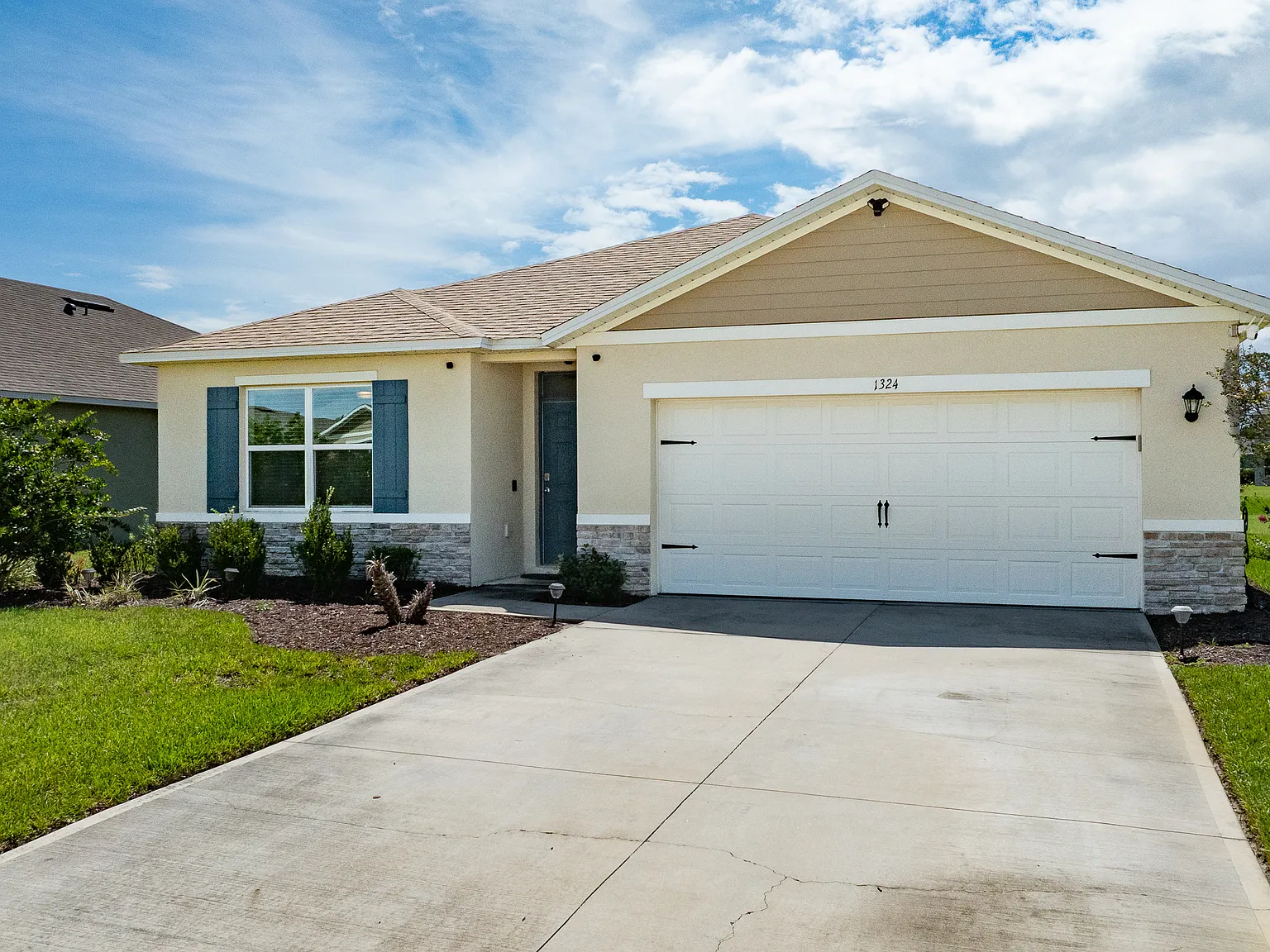 4 bed, 1846 sqft, $2,650 — Photo 1