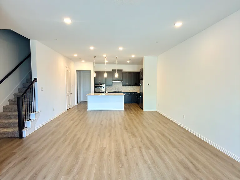 1175 Doris May Dr — Photo 14