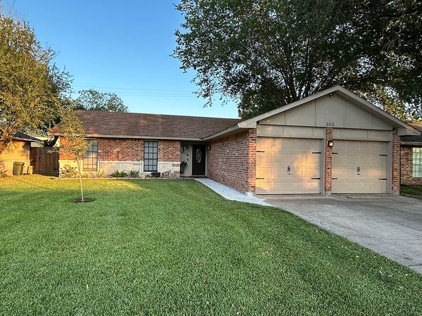 205 Monterrey Dr