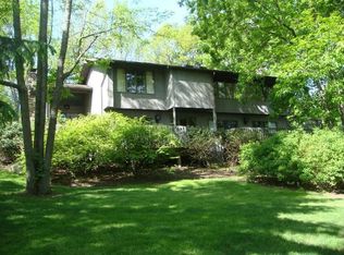 416 Northern Spy Rd, Clarks Summit, PA 18411