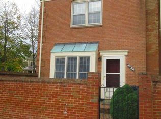 2518 Fairfax Dr, Arlington, VA 22201