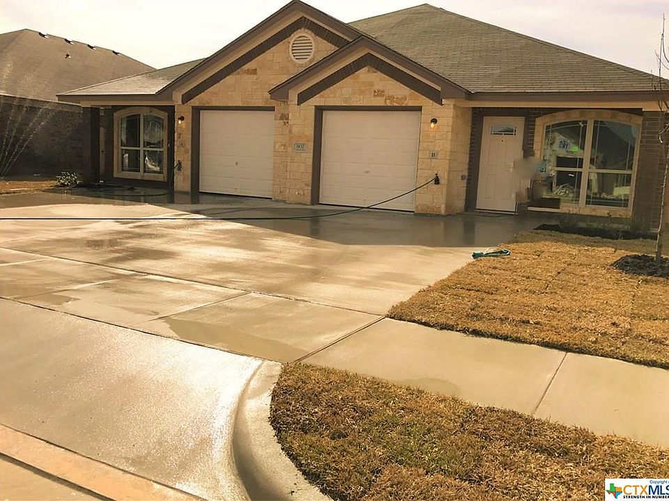 1st image of 507 Sladecek Dr #B