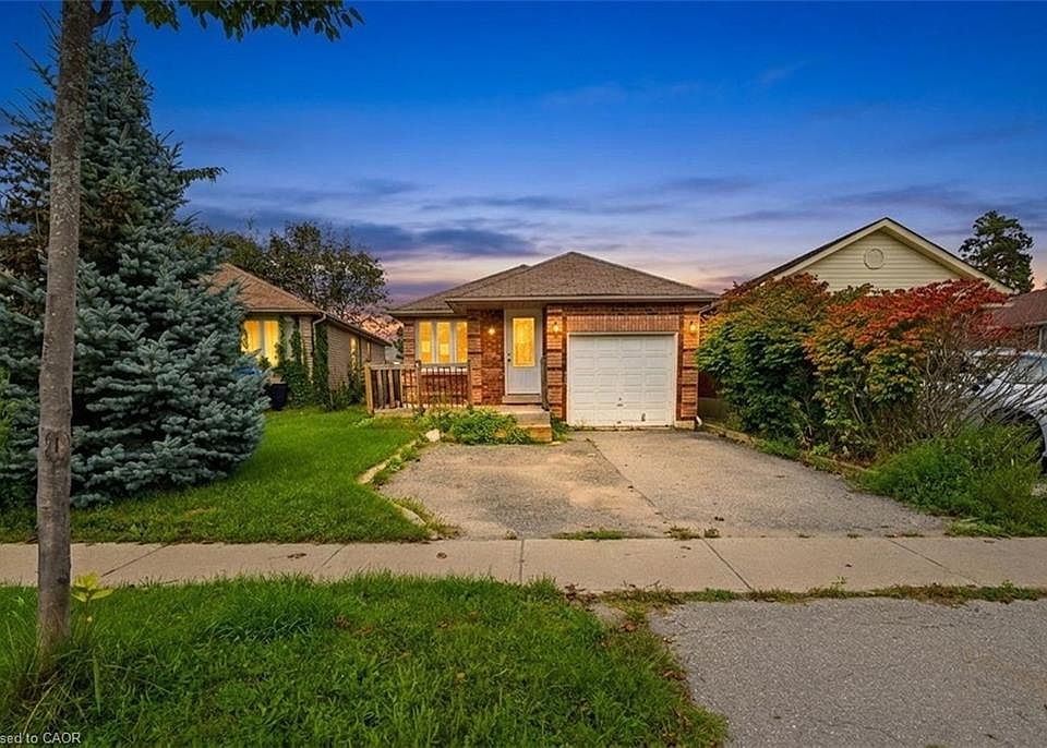 1st image of 42 Geddes Cres