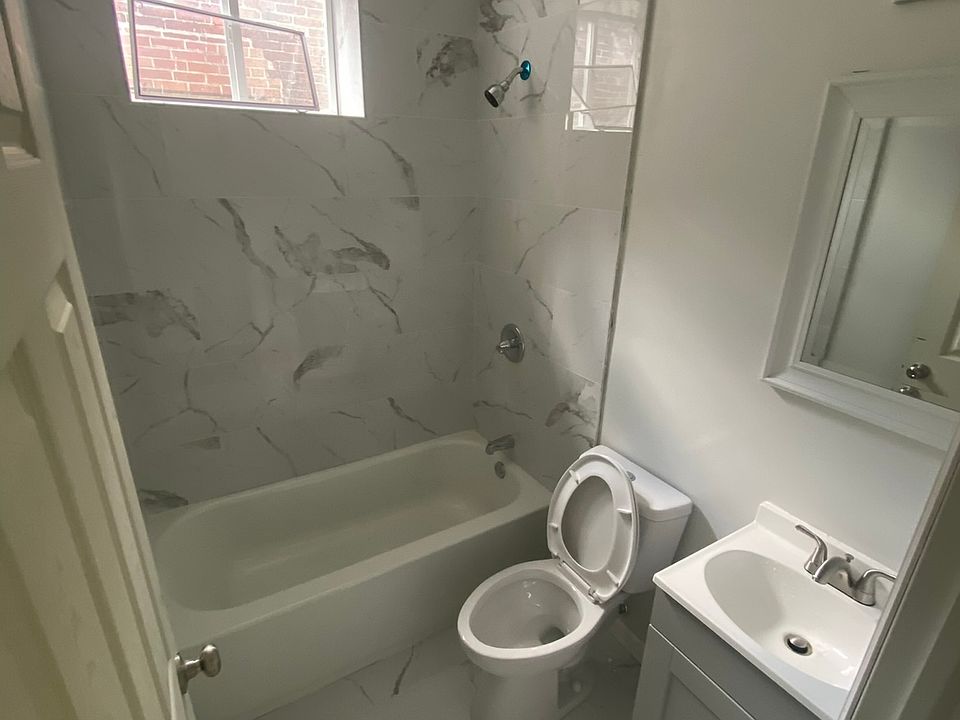 2nd image of 2408 N 15th St Floor 2