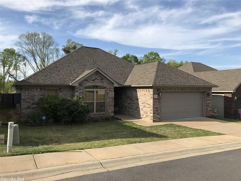 1st image of 3327 Moss Creek Dr