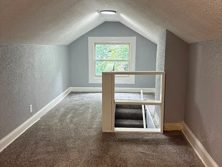 5808 Garfield Ave — Photo 11