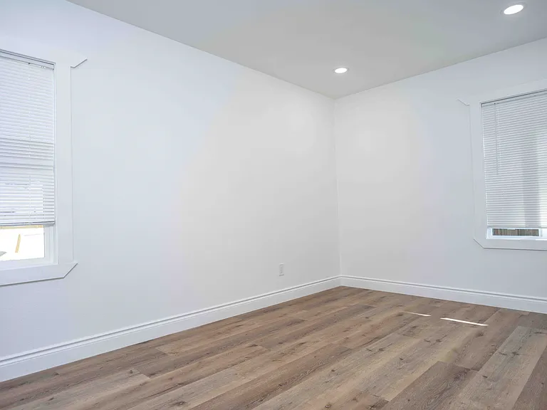 650 N Hazel St — Photo 13