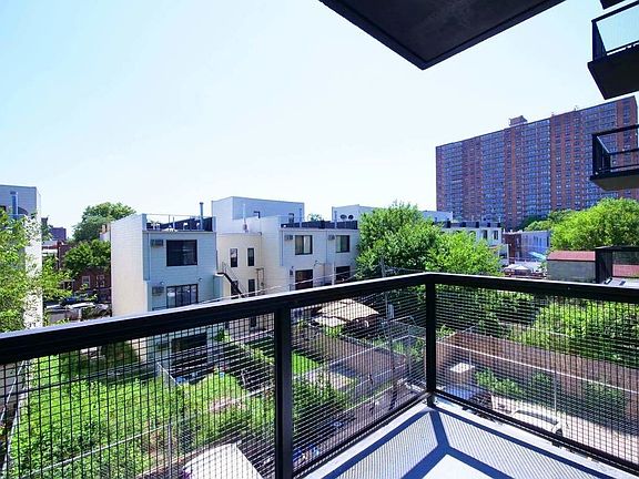 4th image of 2290 Atlantic Ave #4F