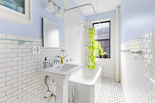Sold by Douglas Elliman | media 10