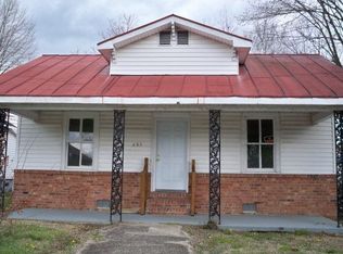 605 Academy St E, Wilson, NC 27893