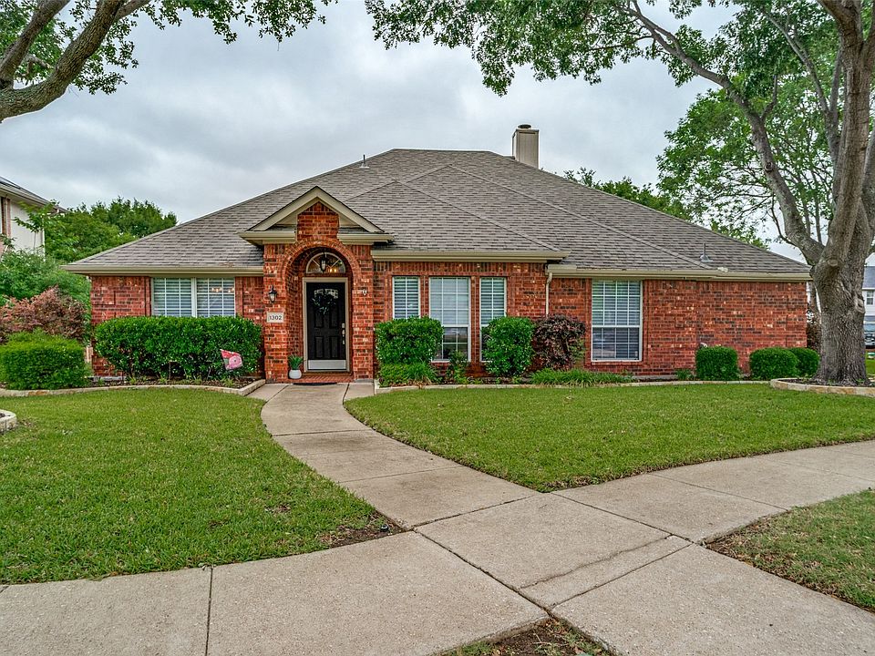1st image of 1302 Woodmoor Dr