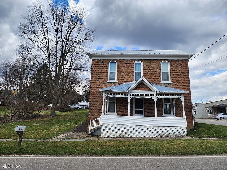 1st image of 117 E Main St