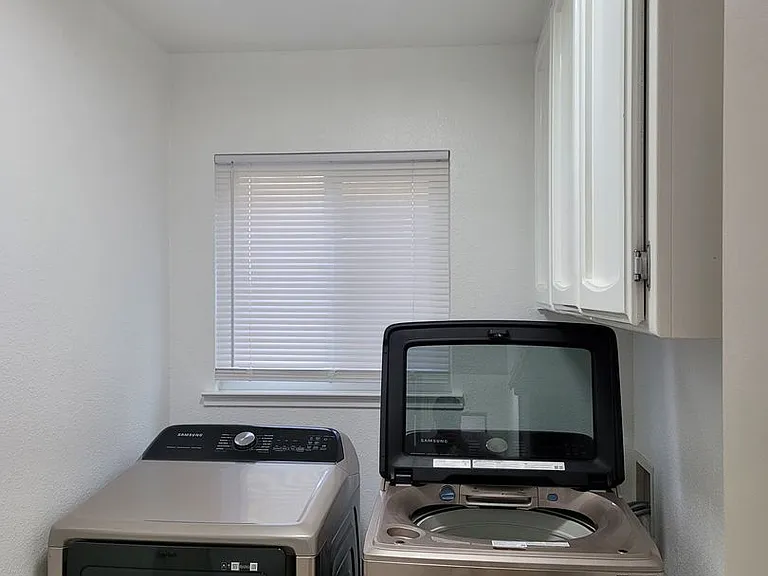 2501 Brazil Dr — Photo 7