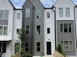 335 E Village Ln, Nashville, TN 37216