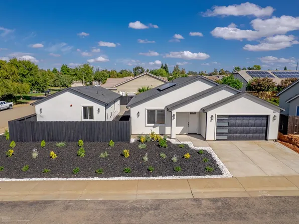 675 Oakshire Dr, Ione, CA 95640
