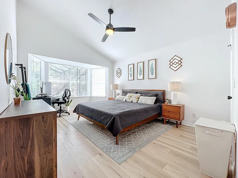 489 Harvest Oak Ct — Photo 22