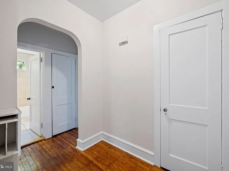 34 S Woodland Ave #36 — Photo 6