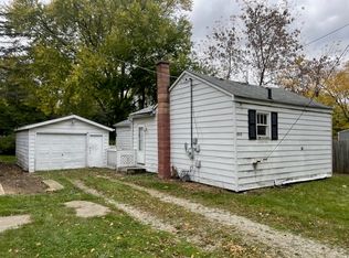 3015 Ezekiel Ave, Zion, IL