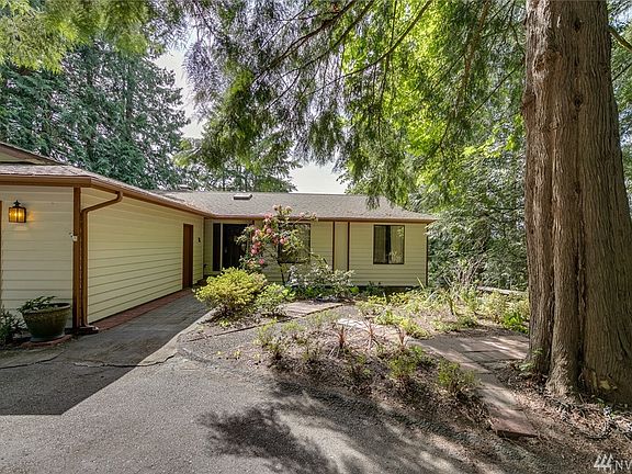 4th image of 19179 11th Ave NE