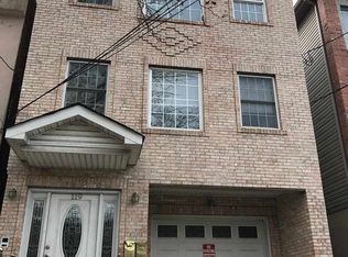 119 Leonard St #1, Jersey City, NJ 07307