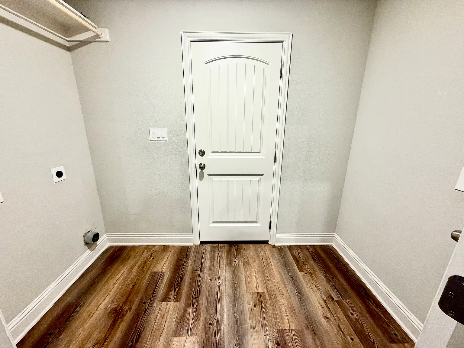 3 bed, 1610 sqft, $2,000 — Photo 2