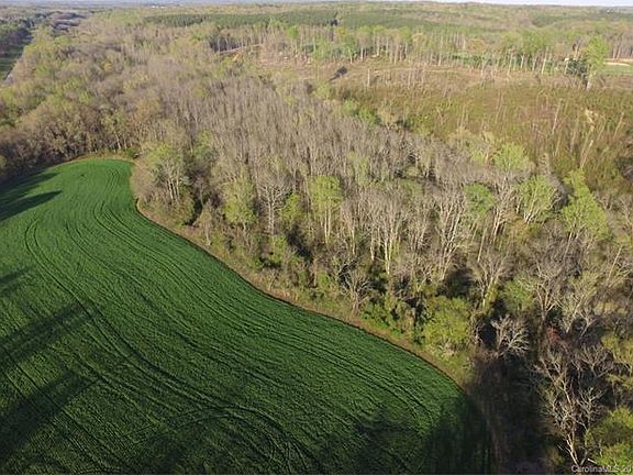 3rd image of 585 Mocksville Hwy