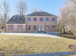 12 Montague Rd, Newark, DE 19713