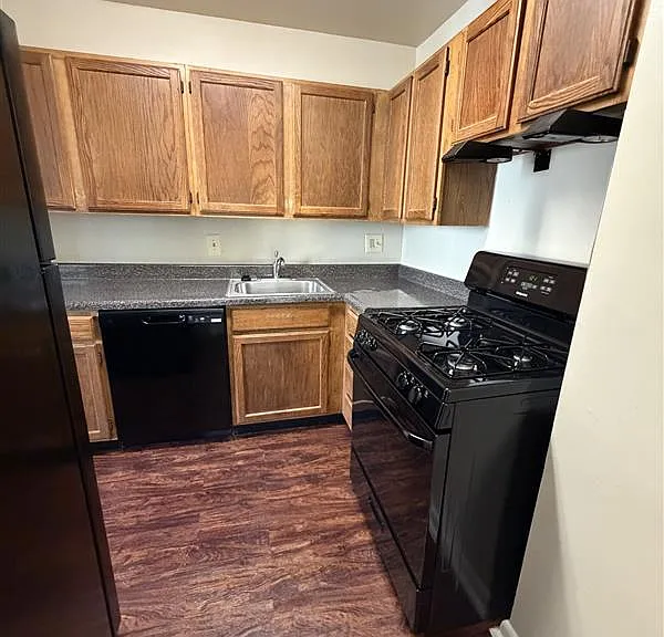 Summit Hills — Photo 204
