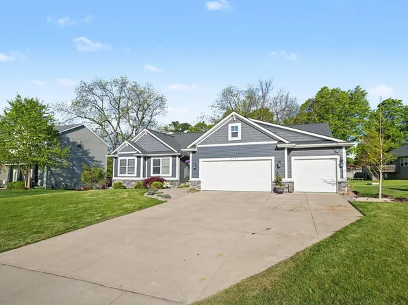 6587 Alward Dr, Hudsonville, MI 49426