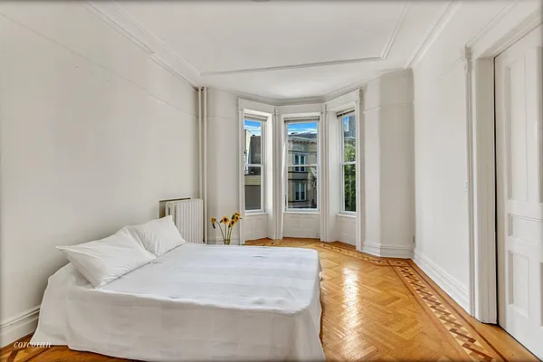 Rented by Corcoran | media 15