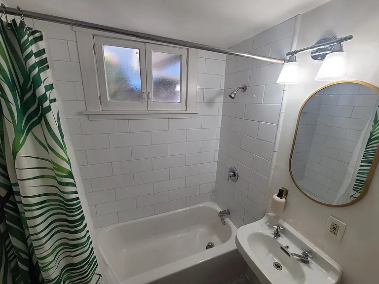 1615 Laguna St #1/2 — Photo 5