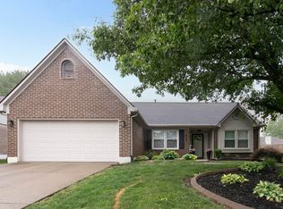 948 Ridgebrook Rd, Lexington, KY 40509