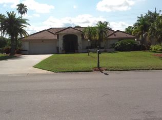 1047 Kings Way, Naples, FL 34104