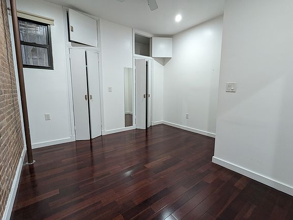 5th image of 526 W 46th St #3A