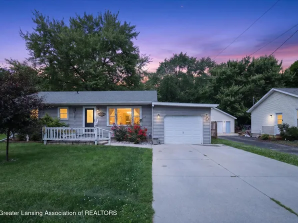 4450 Norwood St, Holt, MI 48842