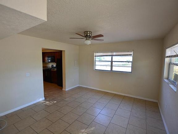 4th image of 349 Quentin Ave NW #B