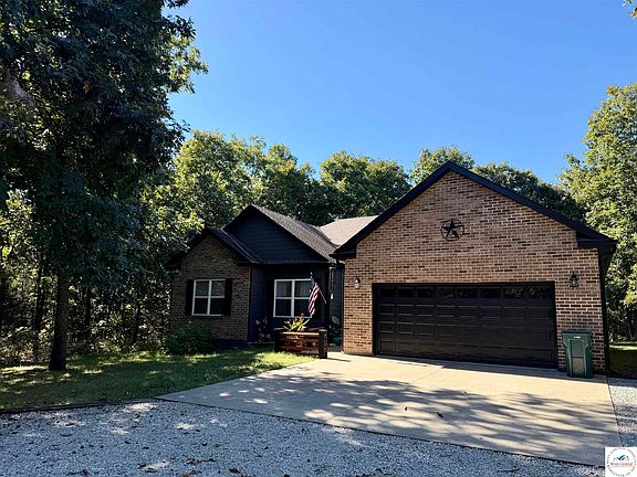 3rd image of 27129 Banner Ave